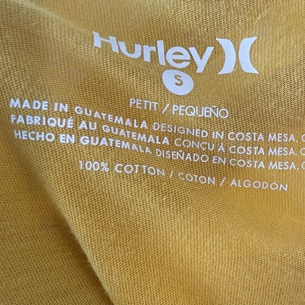 Hurley Tshirt Size Sm Color Yellow Long Sleeve Men UPF Athletic Top Logo Front - Picture 6 of 8